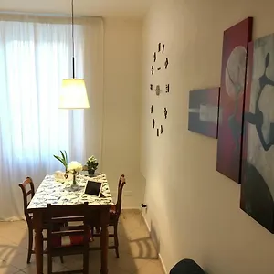 Apartamento New Alex Home. Al Teatro.